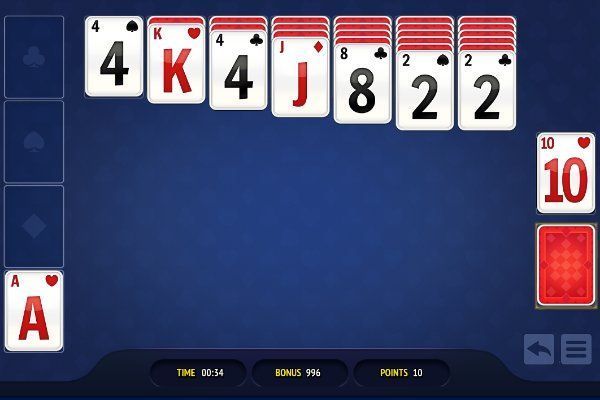 Classic Solitaire Blue 🕹️ 🃏 | Free Cards Puzzle Browser Game - Image 1